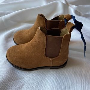 Tan leather toddler Chelsea boot, size 7